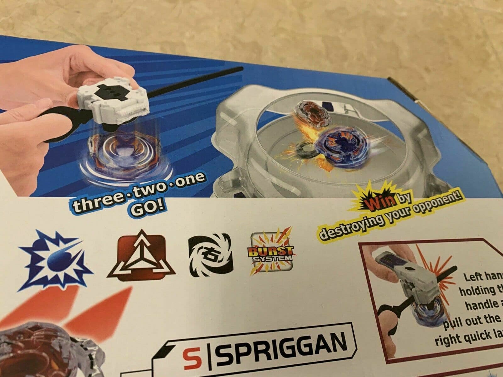 BEYBLADE VS BATTLE SET